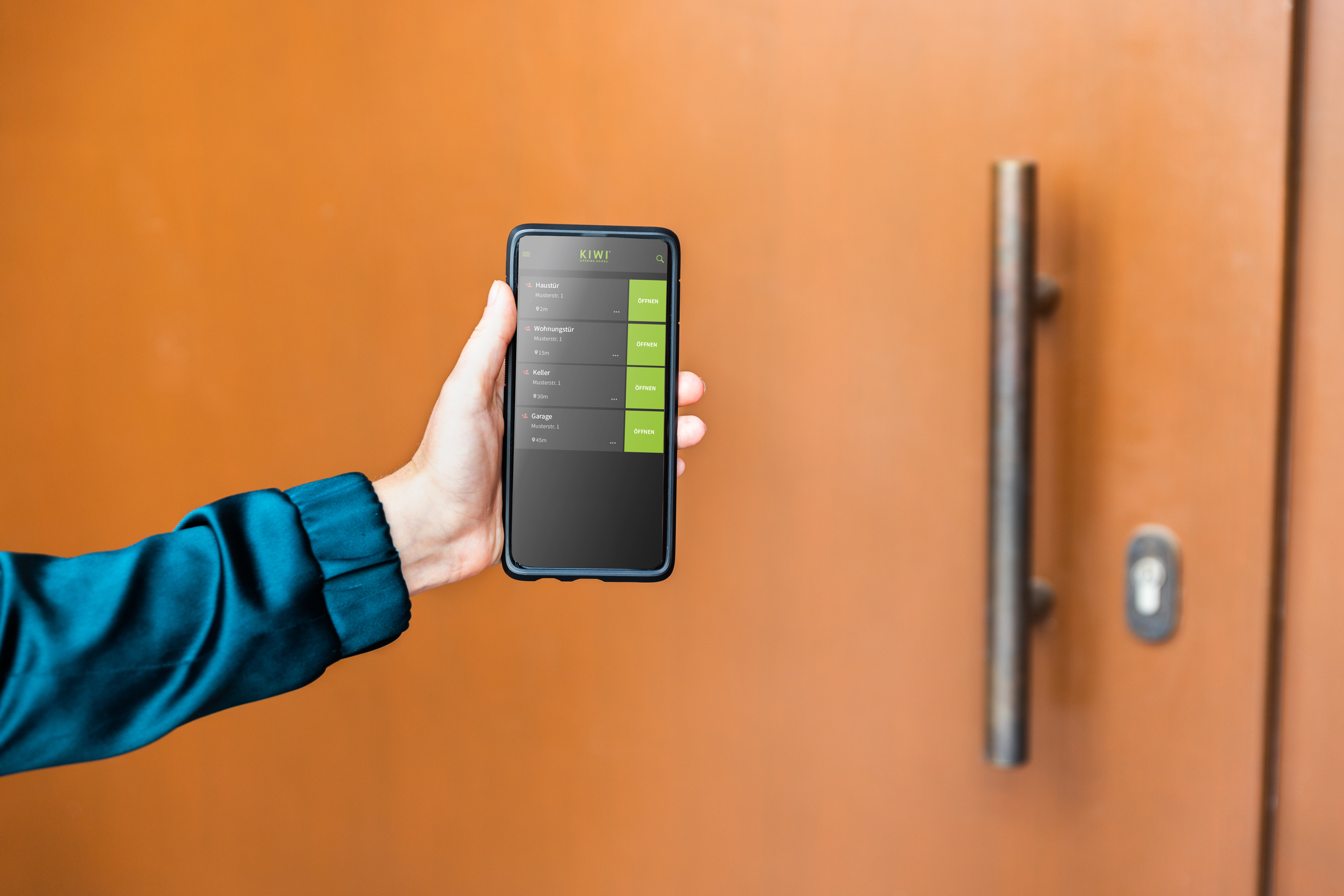 KIWI-Smart-Entry-mit-App (1).jpg